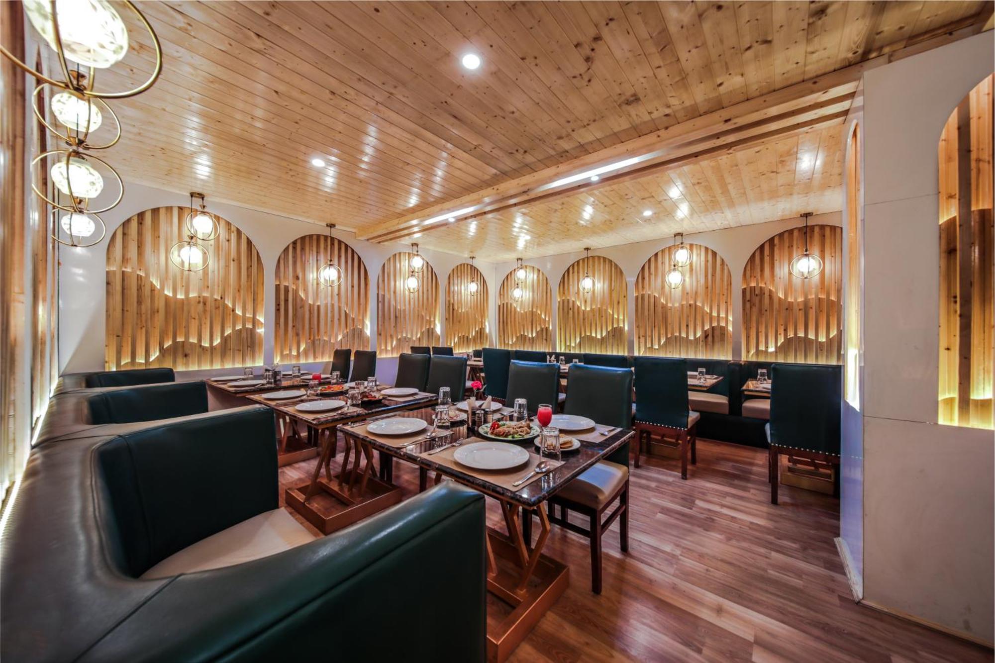 Hill River Resort - Central Heated & Air Cooled - Near Mall Road , Best Property Of Manali 2024- 2025 Exterior photo